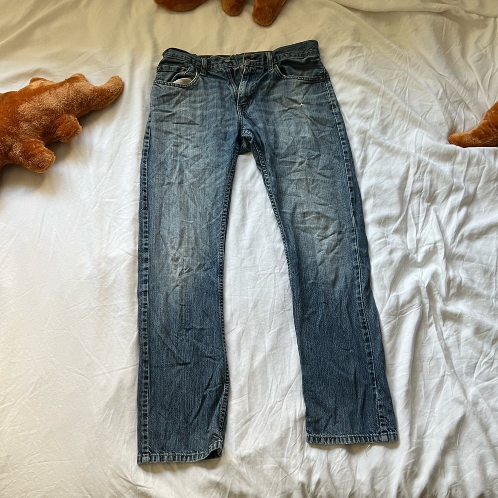 Levi 514 low waisted jeans